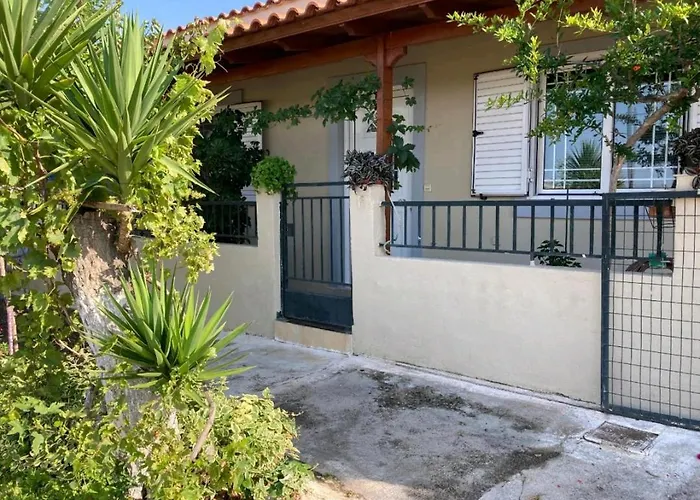 Rena Apartments